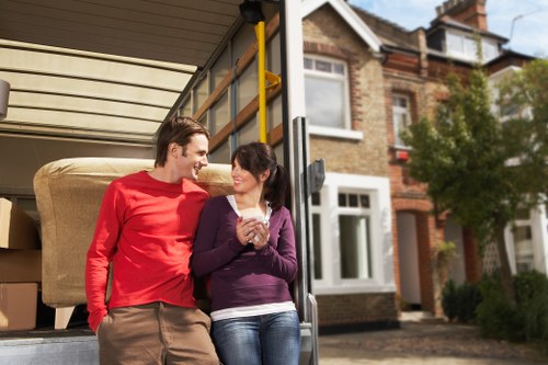 Practical moving support for Kidbrooke homes and businesses